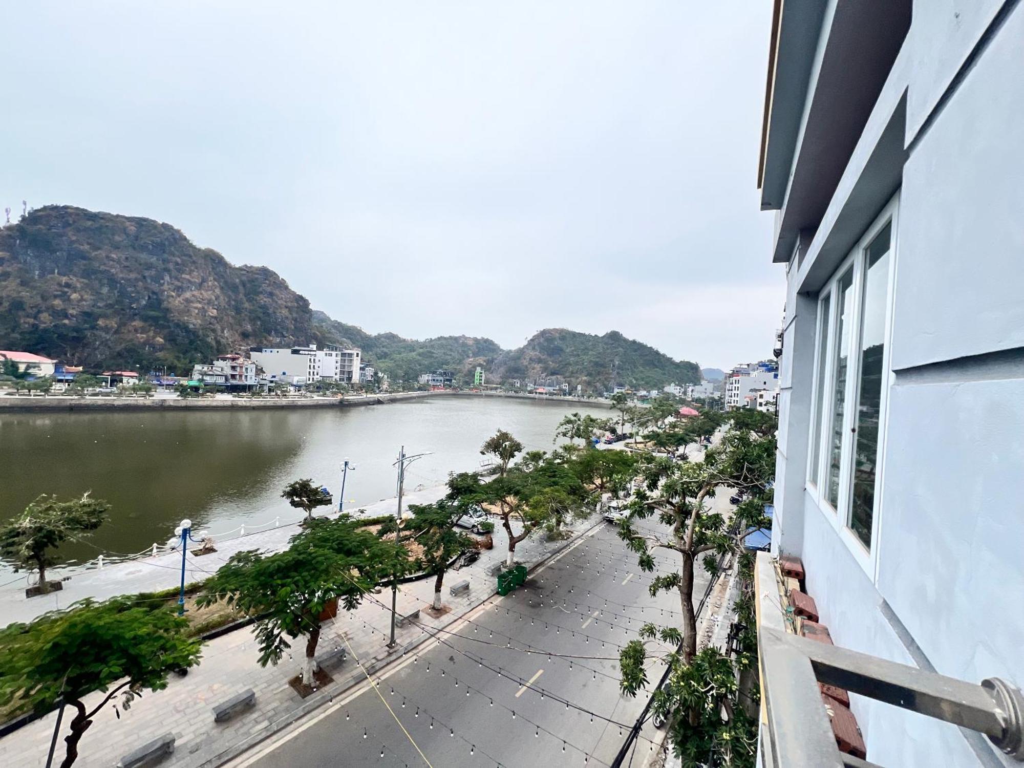 Mb Central Hotel Cat Ba Island Exterior foto