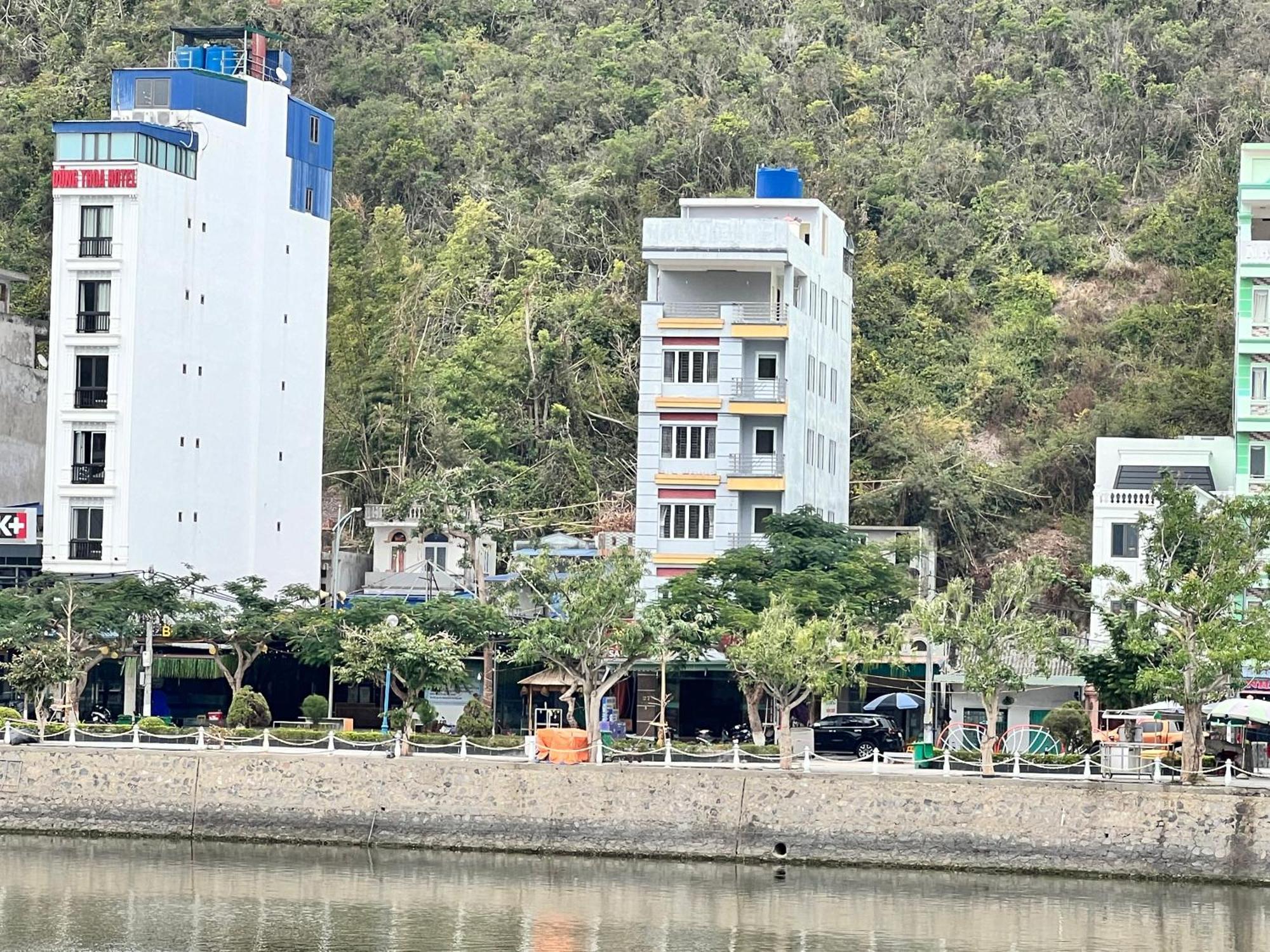 Mb Central Hotel Cat Ba Island Exterior foto